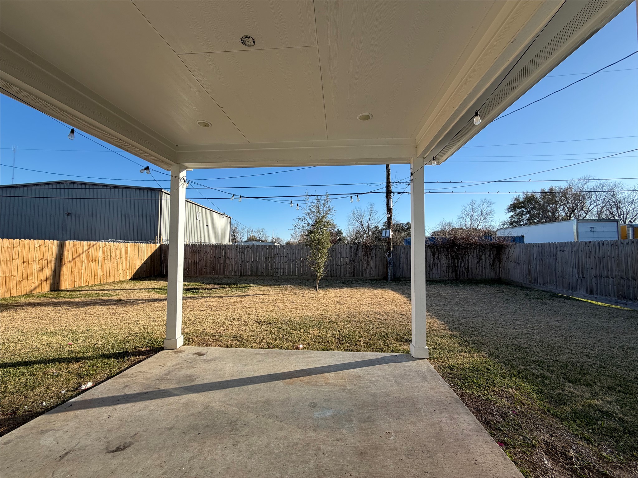 10127 Grover Lane Houston, TX 77041 - Photo 12 of 13 a view of a porch