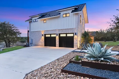 $2,297,000 | 6434 Mustang Valley Trail, Wimberley, TX 78676