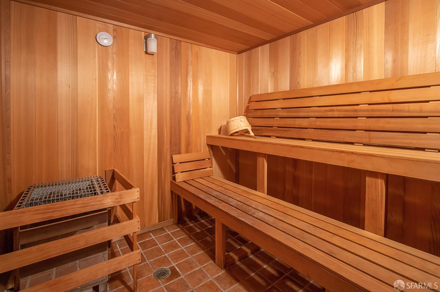 75 Almendral Avenue Atherton, CA 94027 - Photo 33 of 40