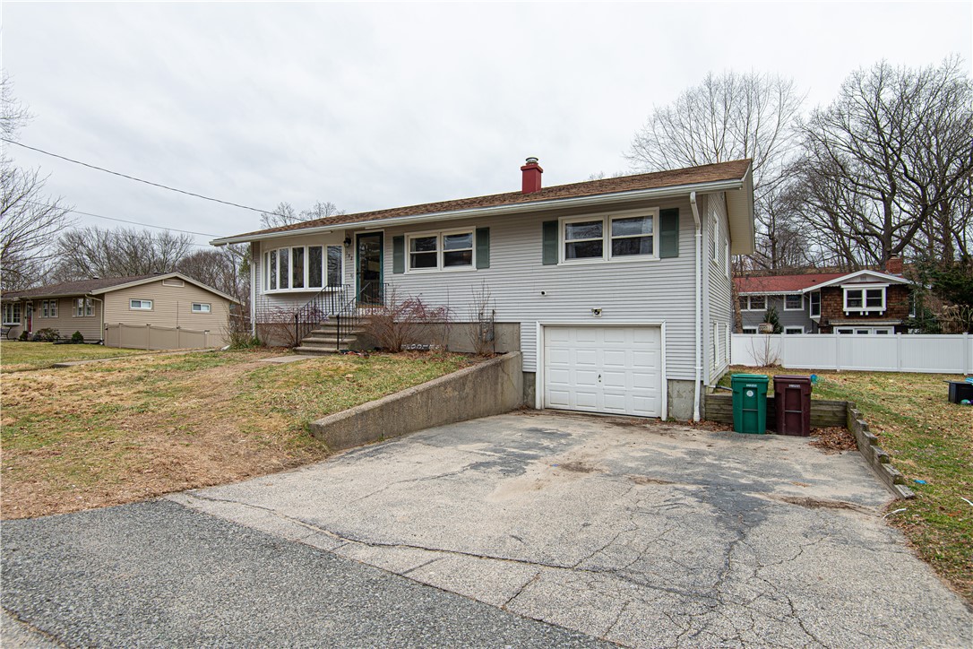 192 Beacon Avenue Woonsocket, RI 02895 - Photo 1 of 40