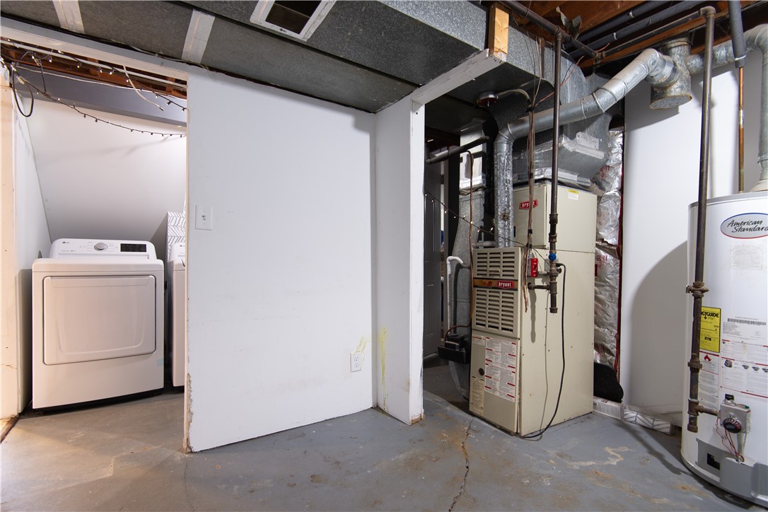 192 Beacon Avenue Woonsocket, RI 02895 - Photo 33 of 40