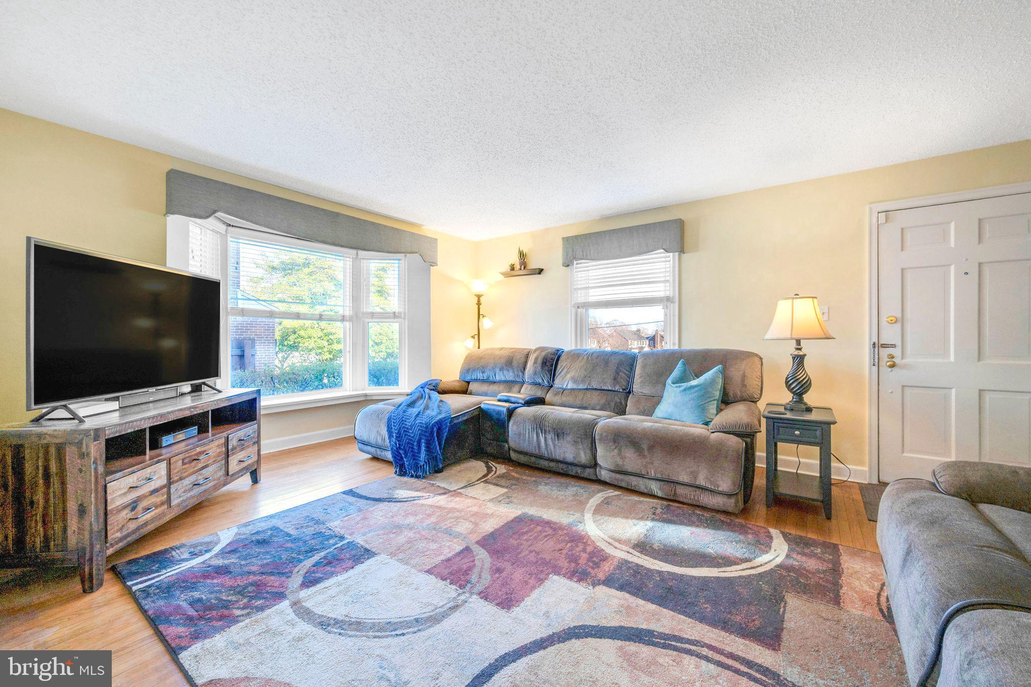7606 Brookfield Road Cheltenham, PA 19012 - Photo 6 of 29 Gallery Image 6