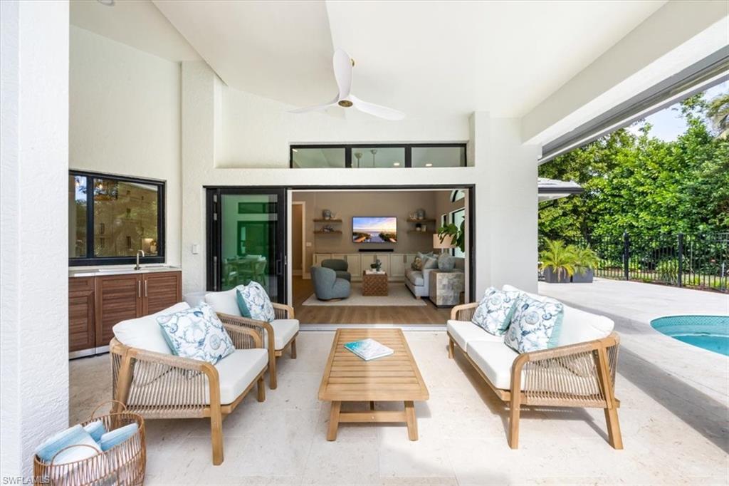 226 Monterey Drive Naples, FL 34119 - Photo 23 of 38