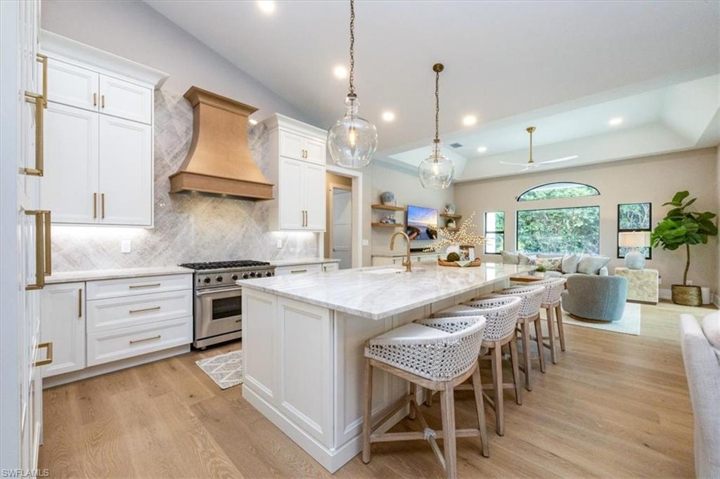 226 Monterey Drive Naples, FL 34119 - Photo 4 of 38