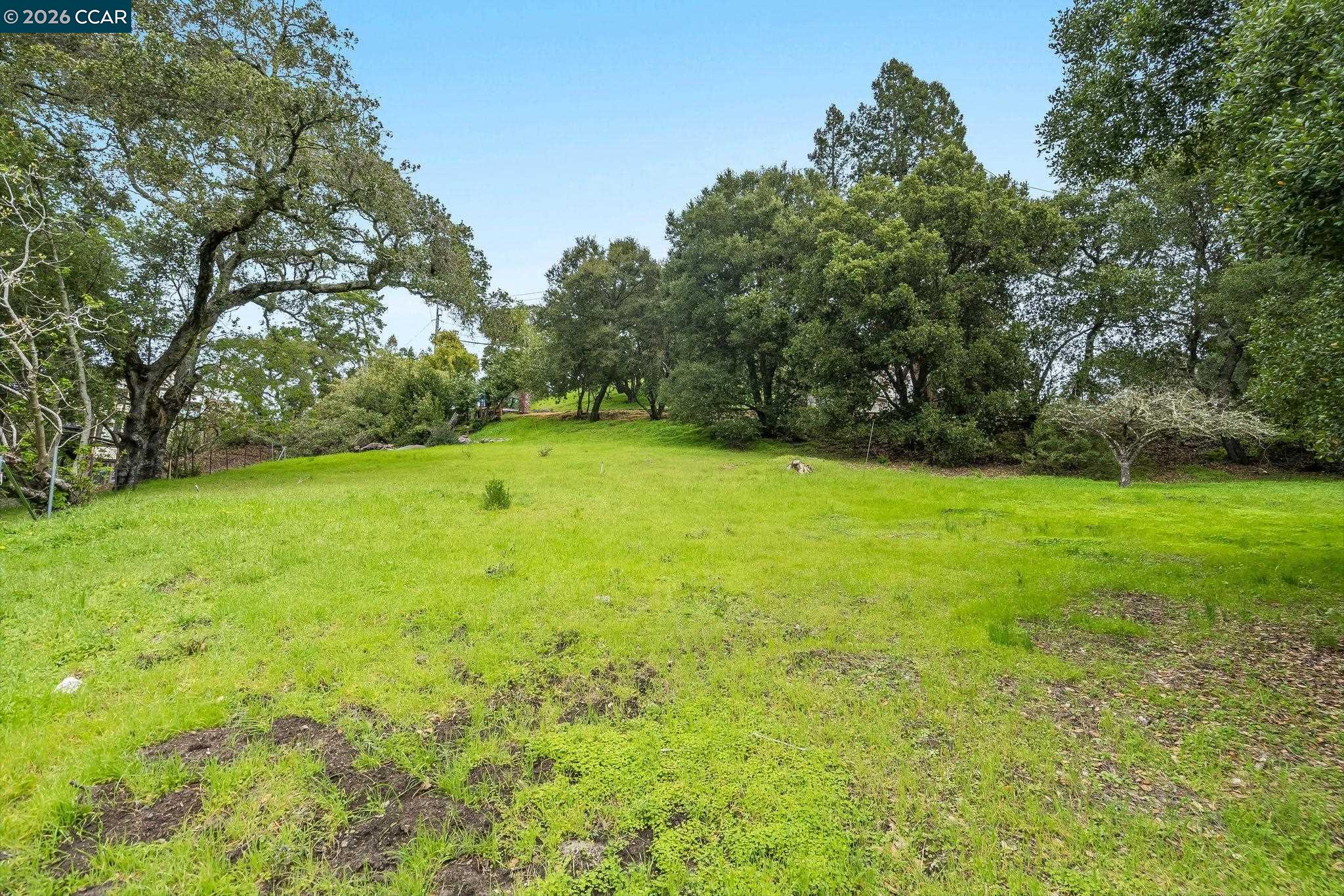 9 Charles Hill Road Orinda, CA 94563 - Photo 2 of 18