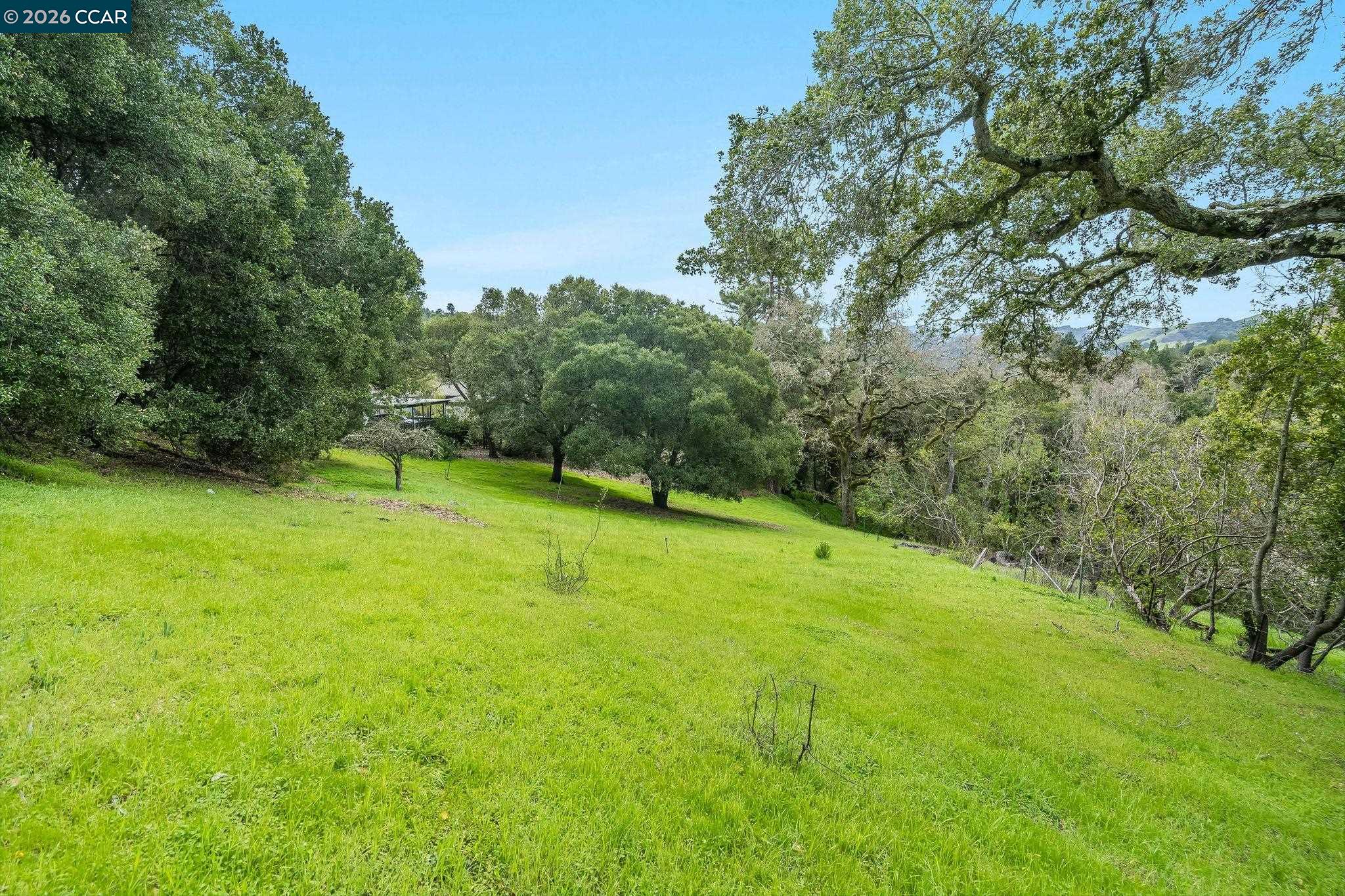 9 Charles Hill Road Orinda, CA 94563 - Photo 9 of 18