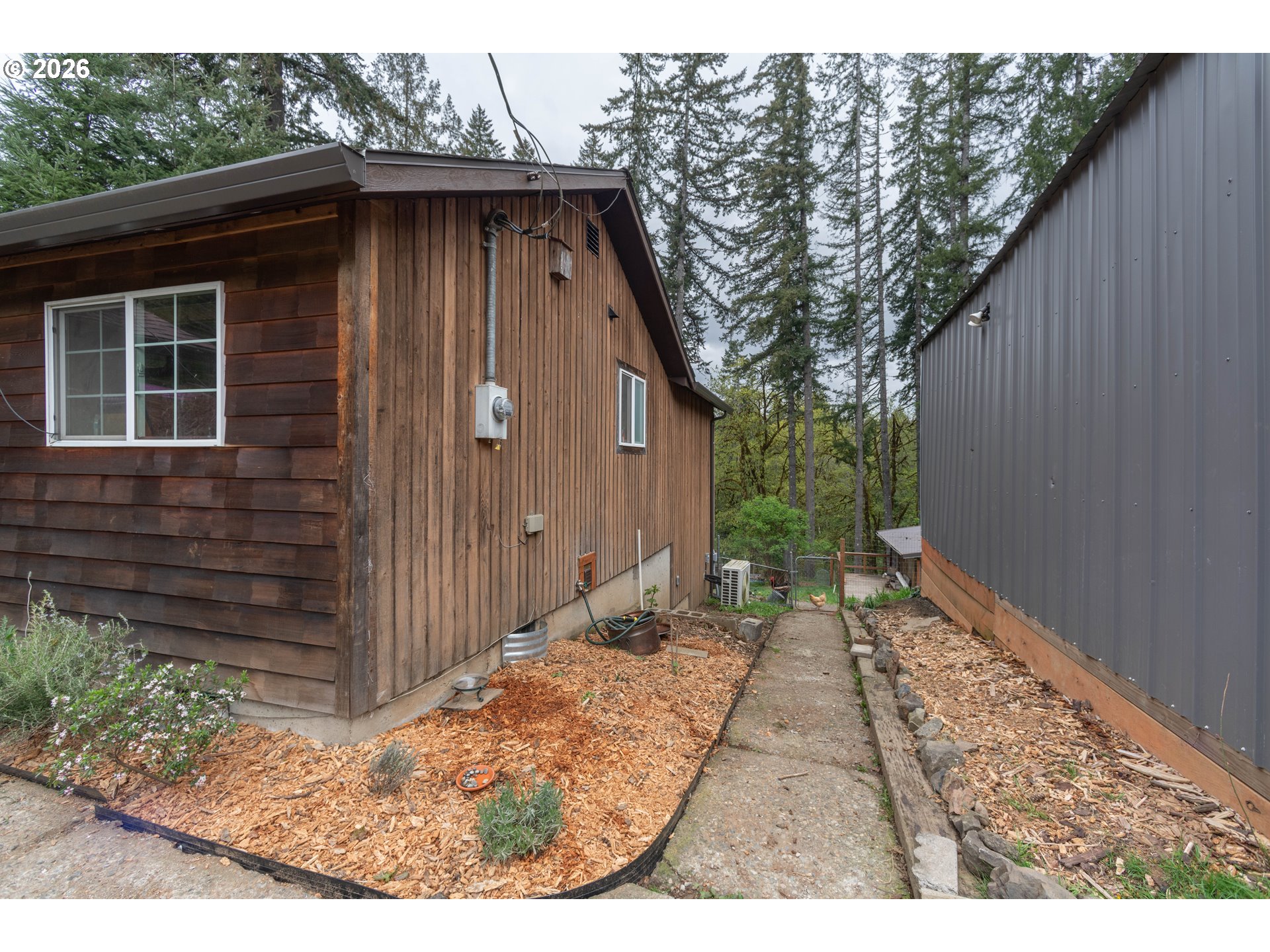 60045 Northwest Railroad Avenue Timber, OR 97144 - Photo 22 of 41 a backyard of a house