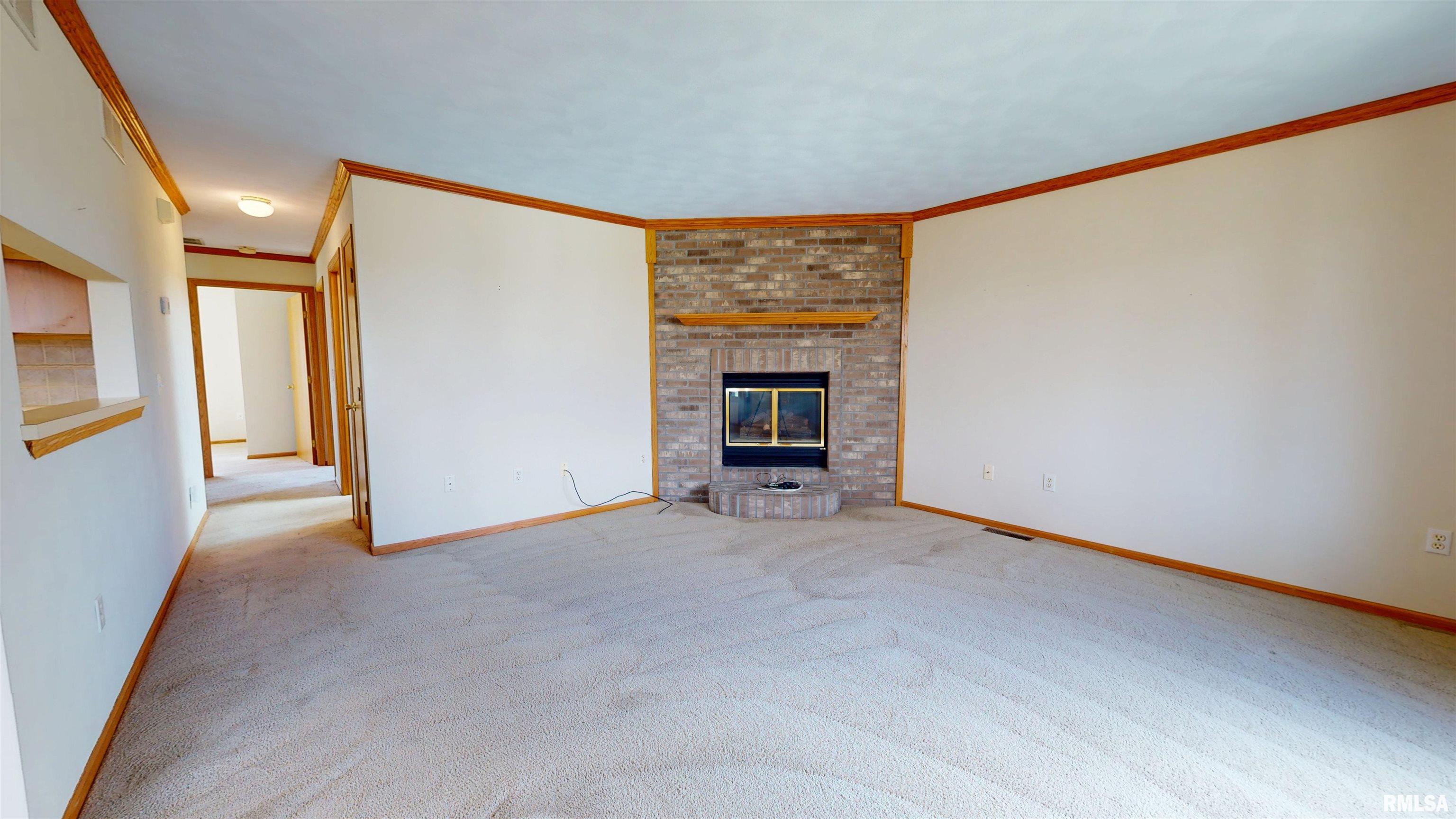 2 Royal Court Washington, IL 61571 - Photo 23 of 24