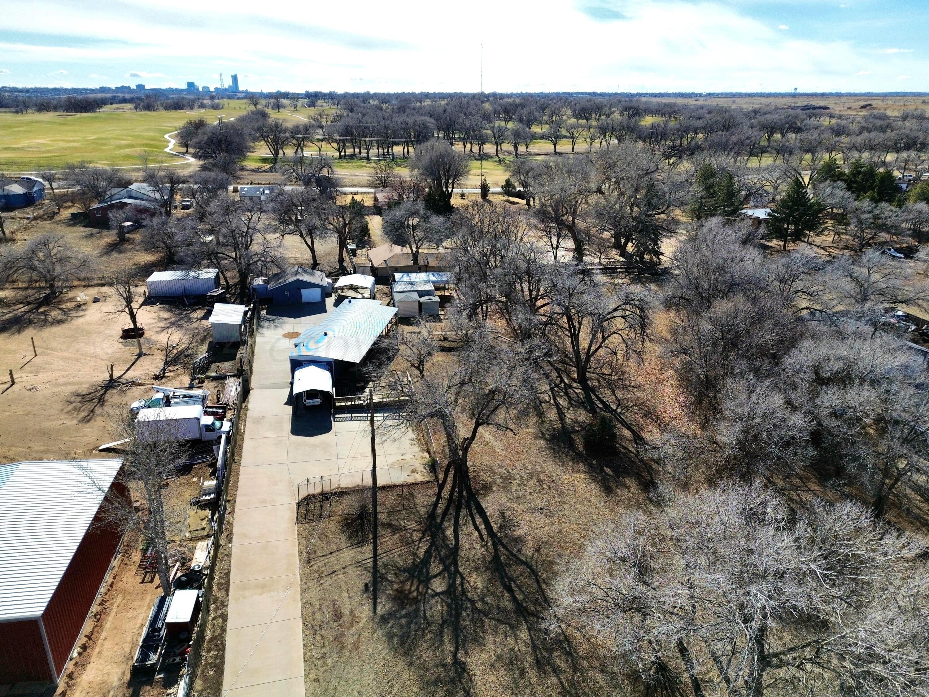 531 West Studebaker Avenue Amarillo, TX 79108 - Photo 19 of 25 a view of a city