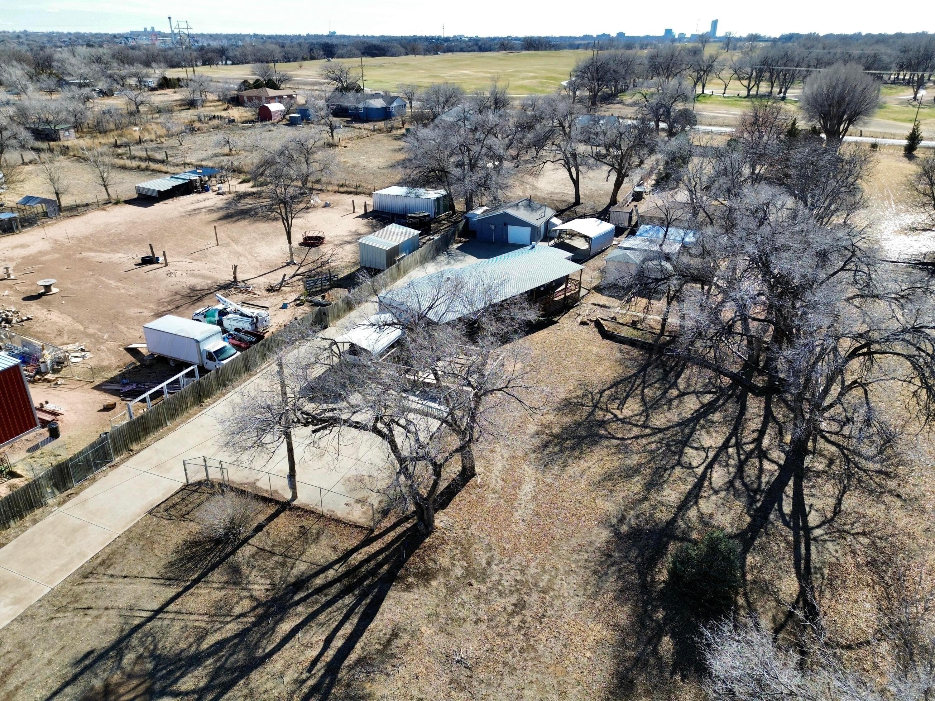 531 West Studebaker Avenue Amarillo, TX 79108 - Photo 20 of 25 a view of a city