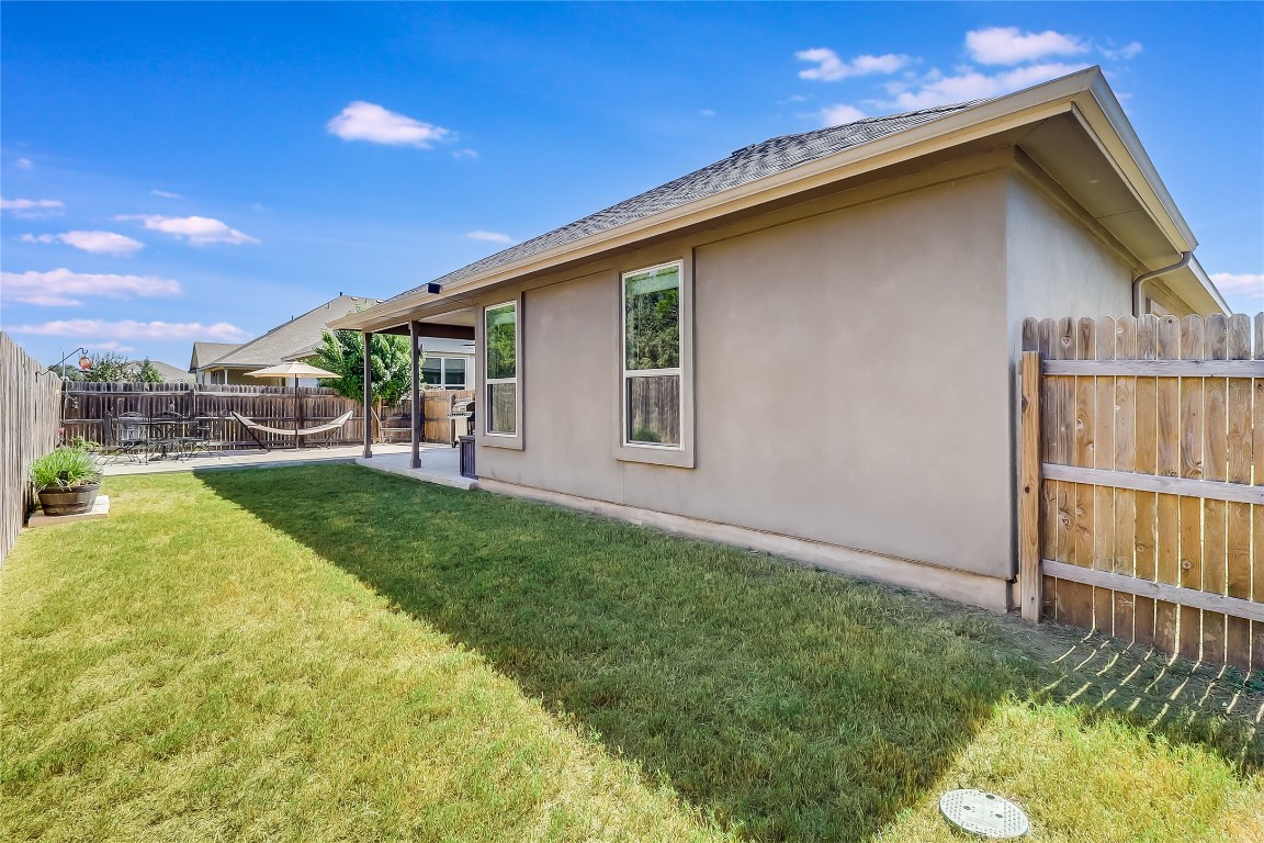 1425 Hamiltons Way Leander, TX 78641 - Photo 36 of 38 a view of outdoor space and yard