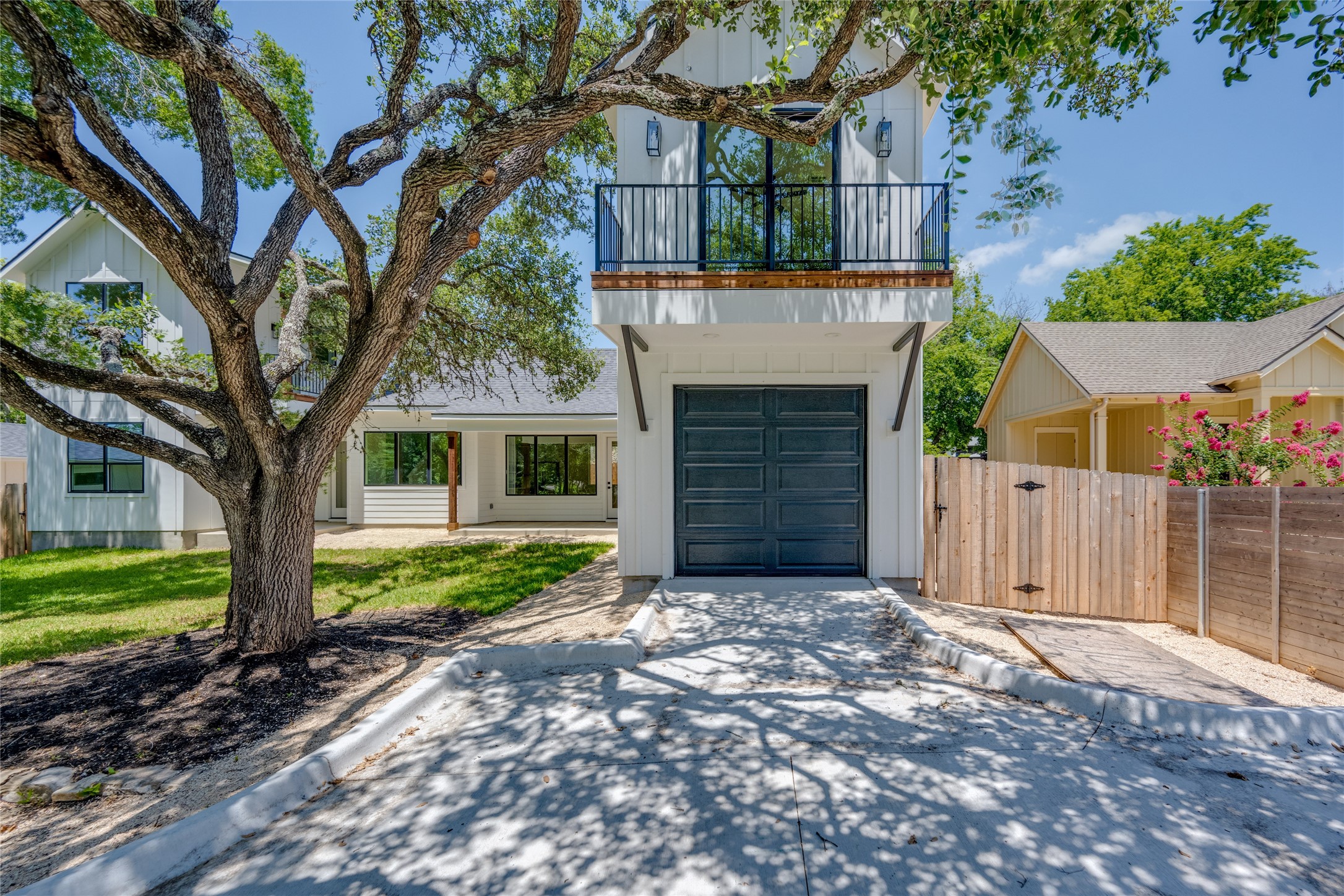 1928 Miles Avenue, Unit 2 Austin, TX 78745 - Photo 23 of 28