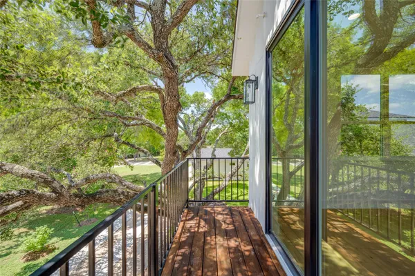 $589,000 | 1928 Miles Avenue, Unit 2, Austin, TX 78745