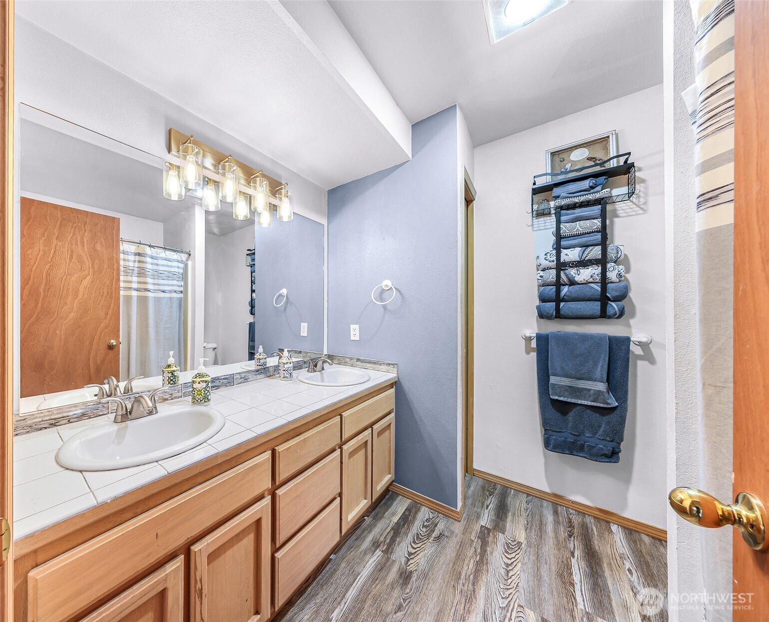 2210 Grade Road, Unit 4 Lake Stevens, WA 98258 - Photo 13 of 22