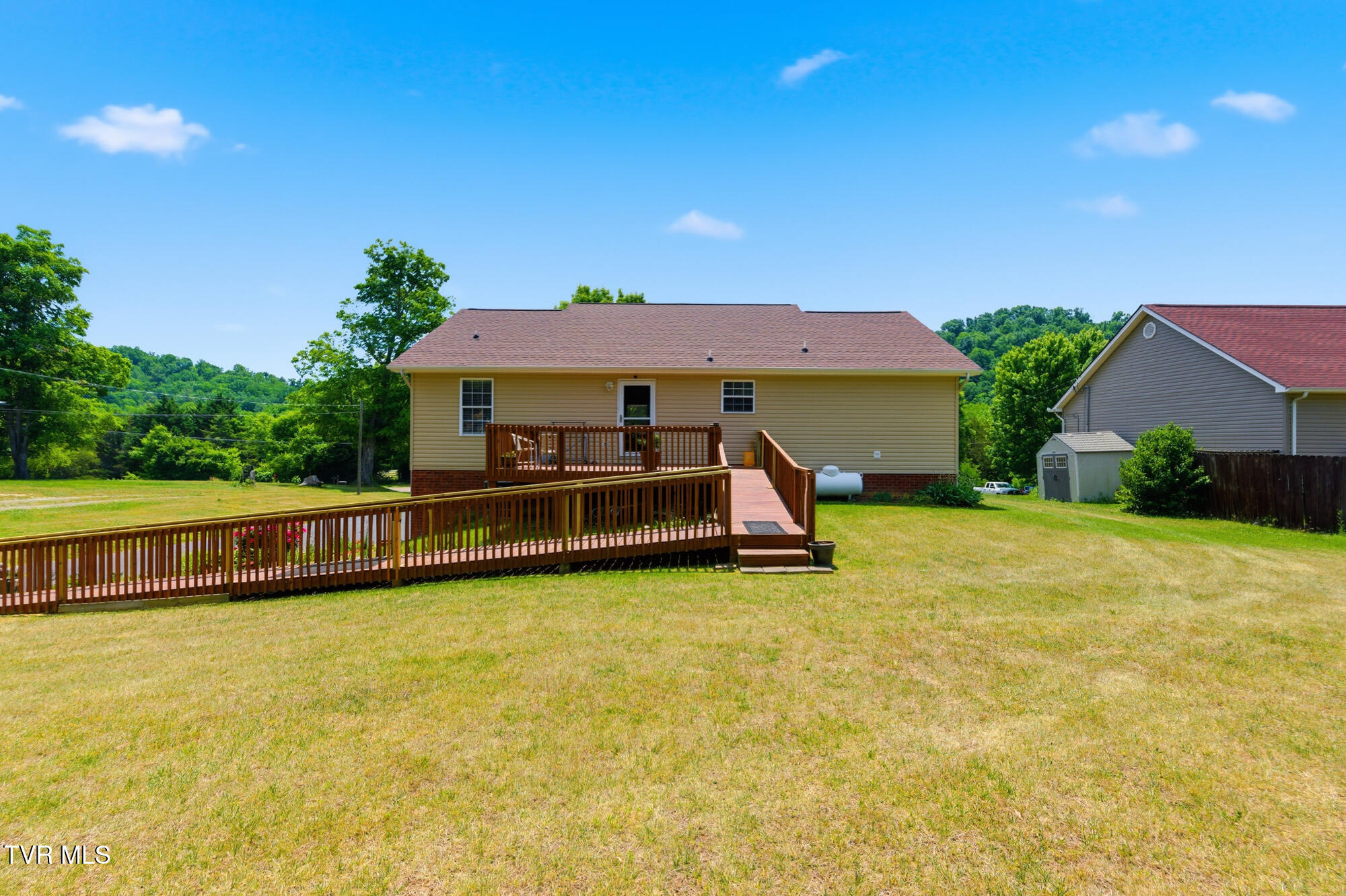 900 North Austin Springs Road Piney Flats, TN 37686 - Photo 46 of 48 DSC_9745