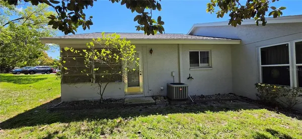 a view of a yard with street