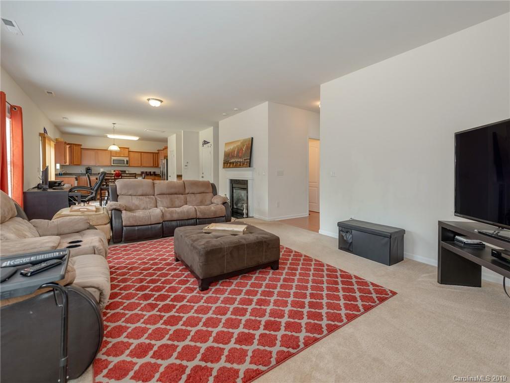 10622 Greenhead View Road Charlotte, NC 28262 - Photo 8 of 30 Gallery Image 8