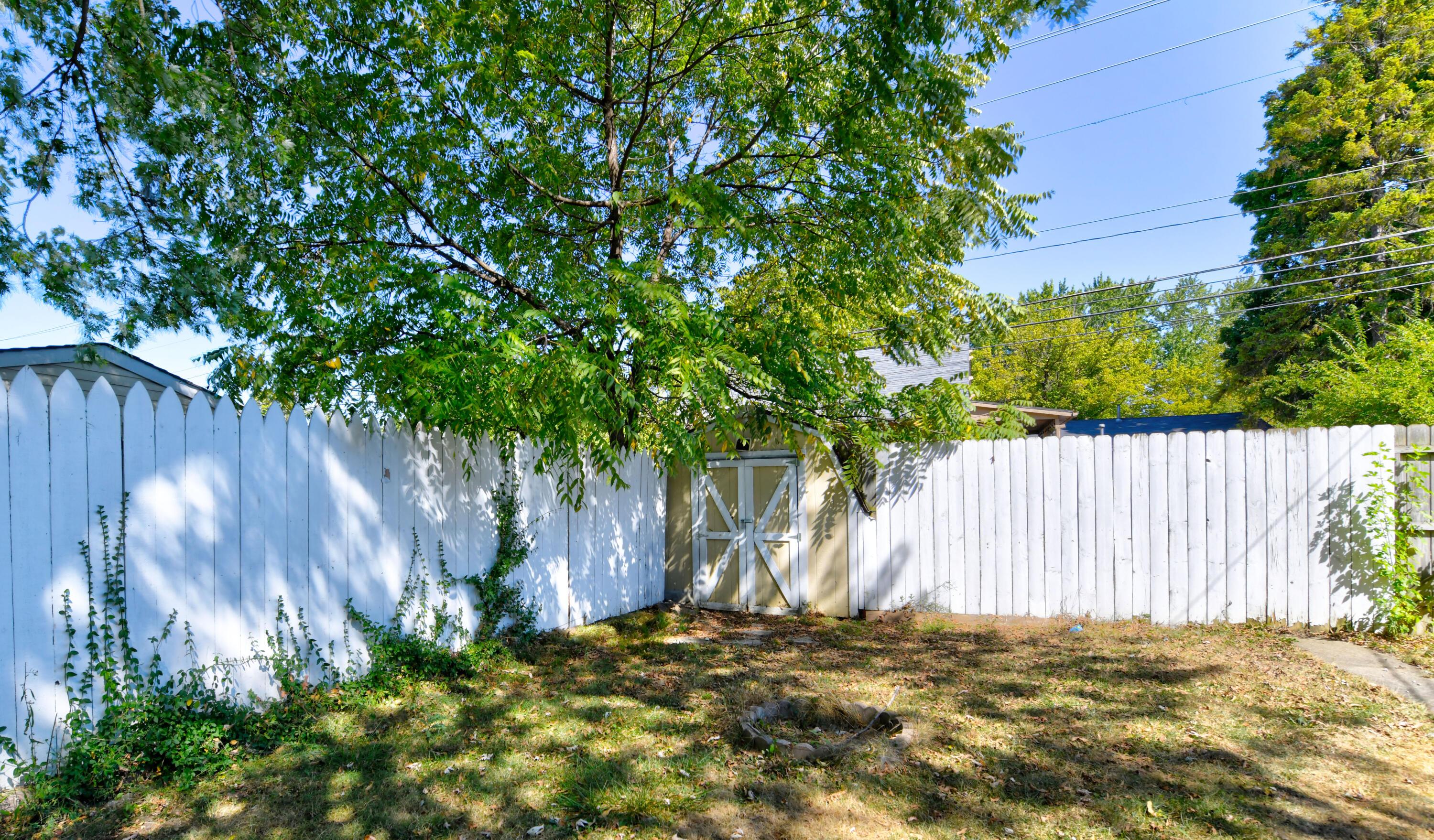 998 East Weber Road Columbus, OH 43224 - Photo 22 of 22 Yard- Shed