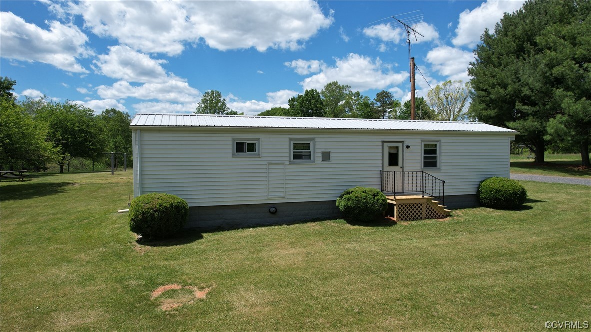 2515 Jerico Road Buckingham, VA 23921 - Photo 35 of 48 a view of a backyard