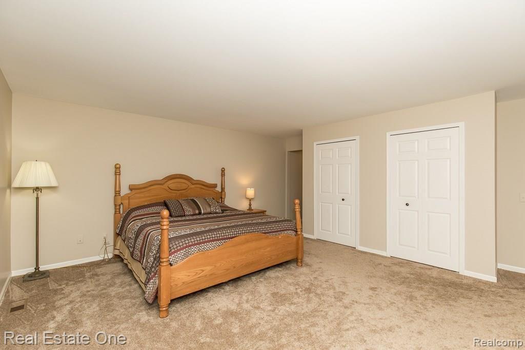 2425 Rancroft Beat Rochester Hills, MI 48306 - Photo 20 of 32