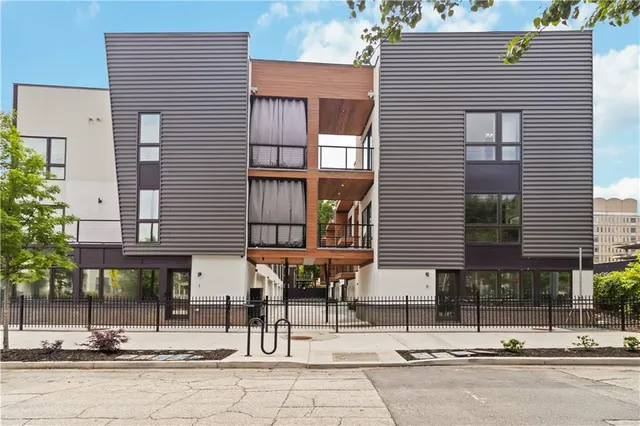 $499,900 | 367 Parkway Drive Northeast, Unit 7, Atlanta, GA 30312