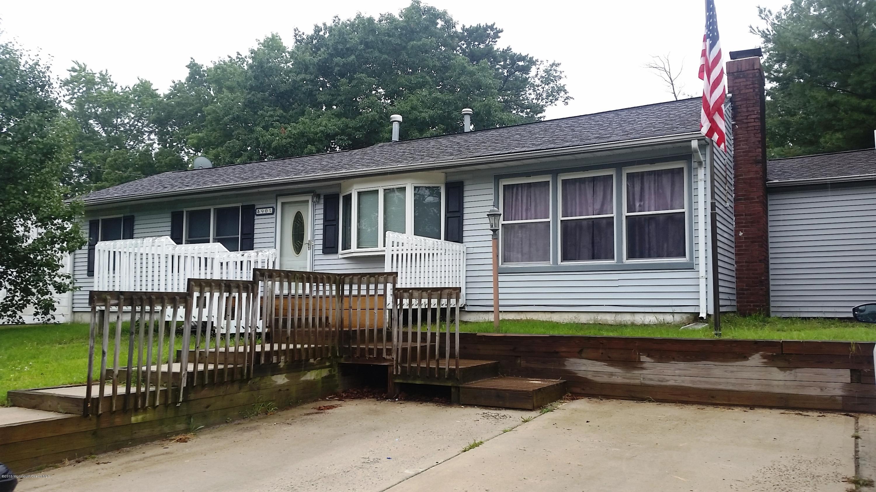 90 Stephan Road Brick, NJ 08724 - Photo 1 of 16 1