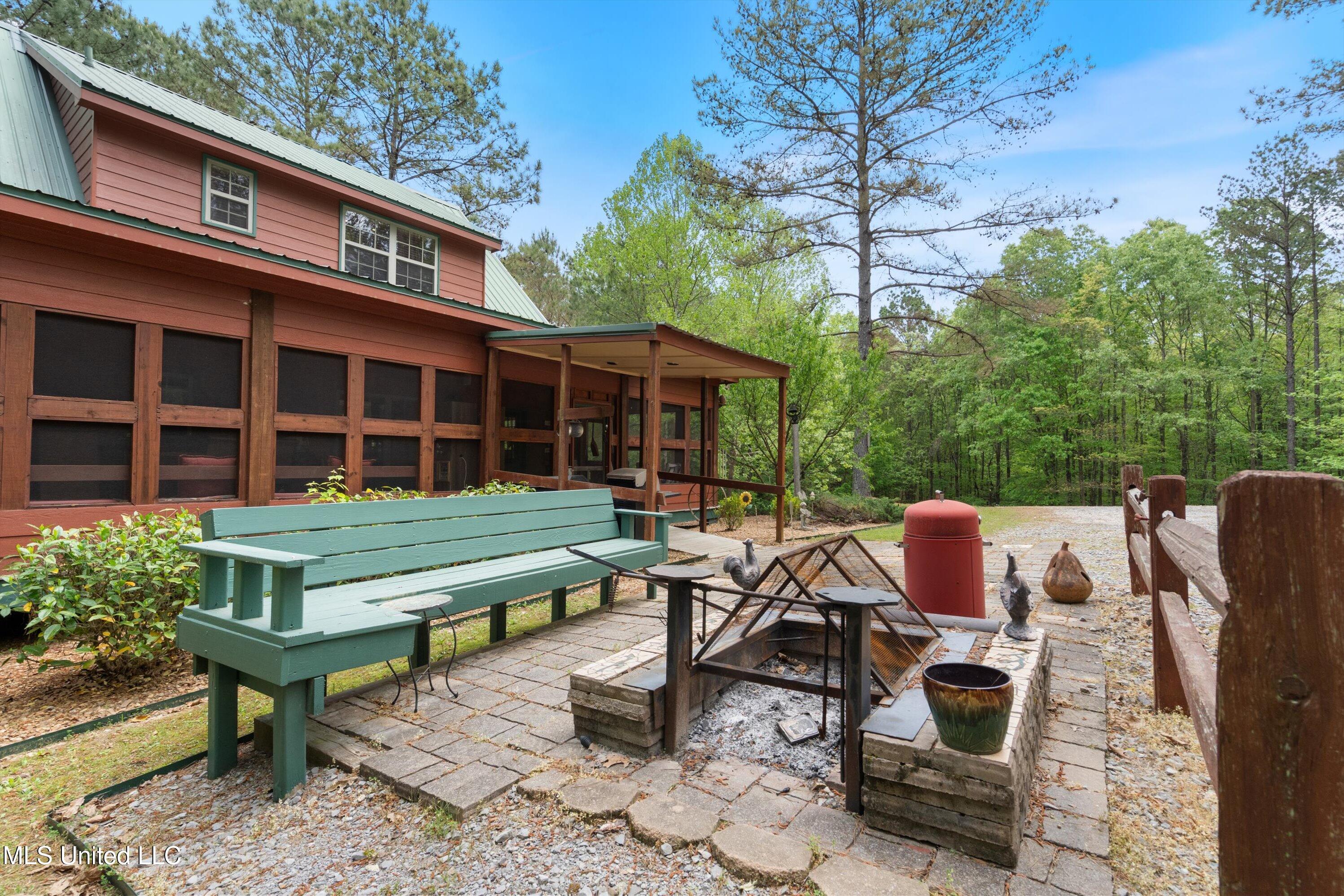 498 Chickasaw Ridge Pope, MS 38658 - Photo 15 of 43 10-DSC6065