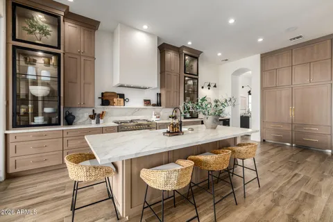 $3,895,000 | 2564 East Teakwood Place, Chandler, AZ 85249