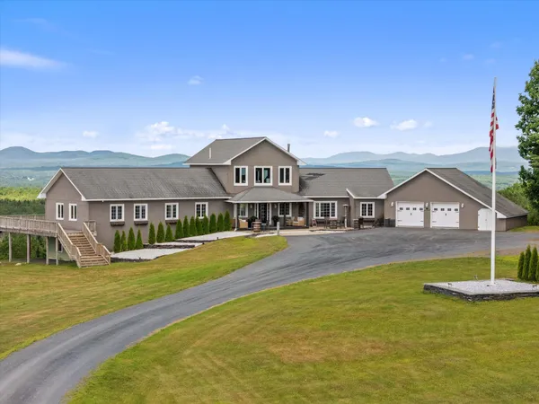 $865,000 | 33 Booberry Hill Road, Madison, ME 04950
