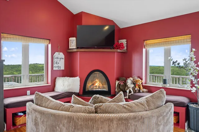 $875,000 | 33 Booberry Hill Road, Madison, ME 04950