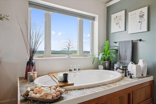 $865,000 | 33 Booberry Hill Road, Madison, ME 04950