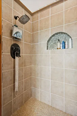 $865,000 | 33 Booberry Hill Road, Madison, ME 04950