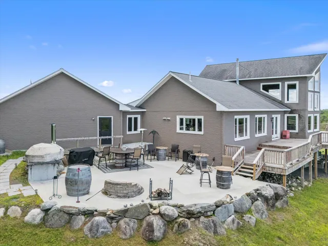 $875,000 | 33 Booberry Hill Road, Madison, ME 04950