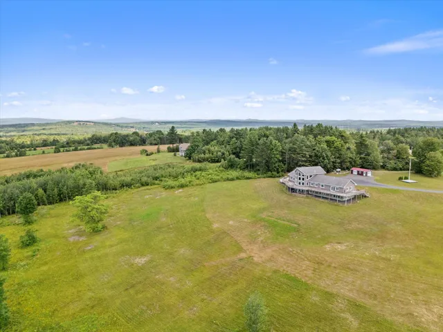 $875,000 | 33 Booberry Hill Road, Madison, ME 04950