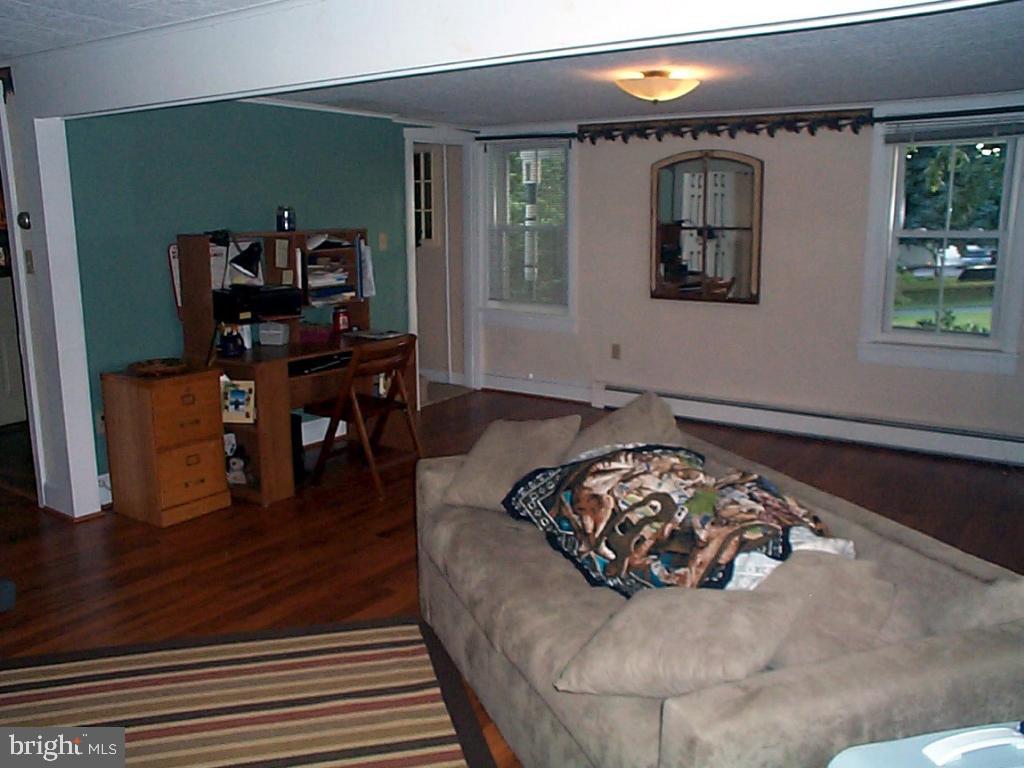 850 Ballstown Road Lititz, PA 17543 - Photo 3 of 24 Gallery Image 3