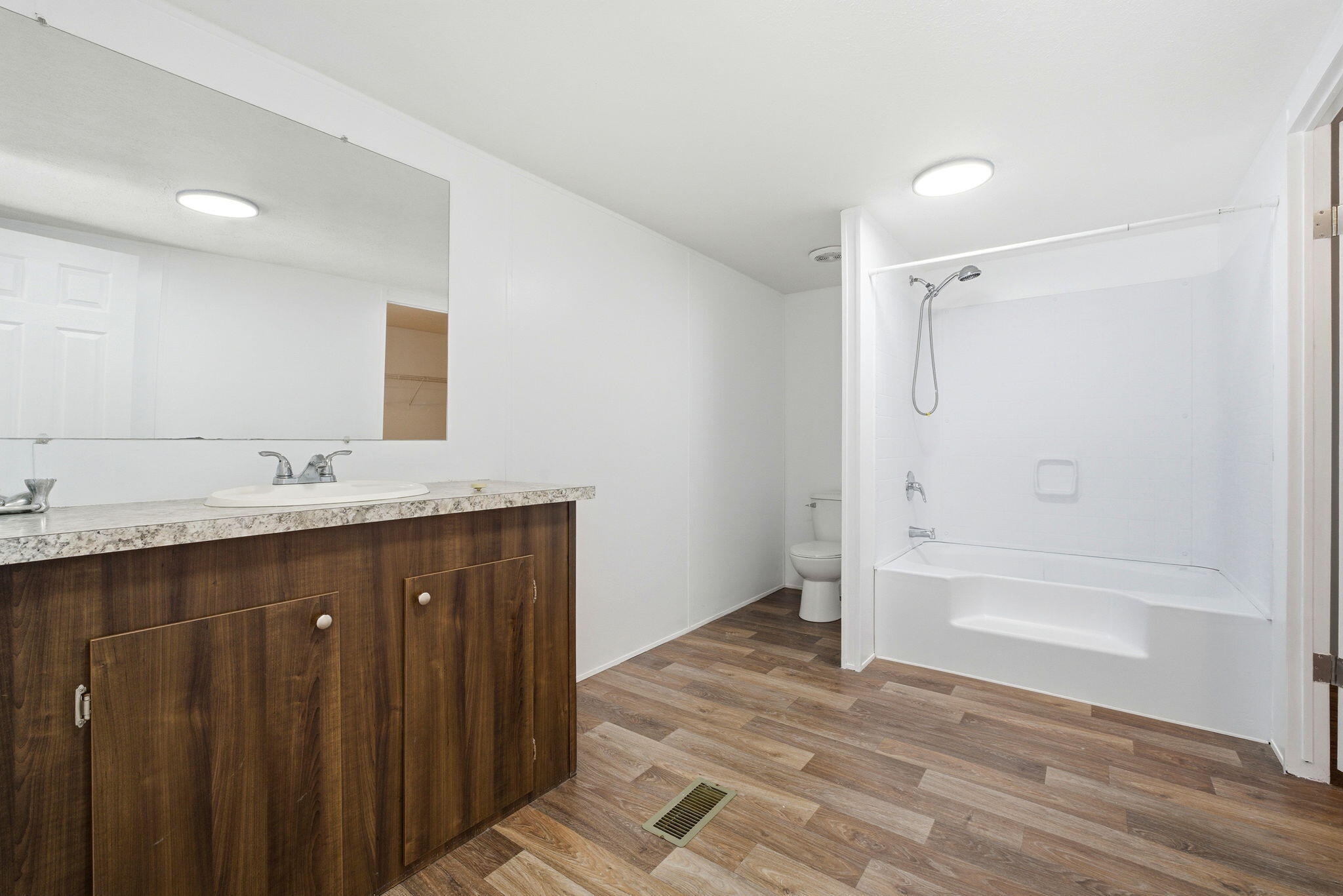 730 Well Line Road Cantonment, FL 32533 - Photo 18 of 36 17-web-or-mls-730-well-line-rd