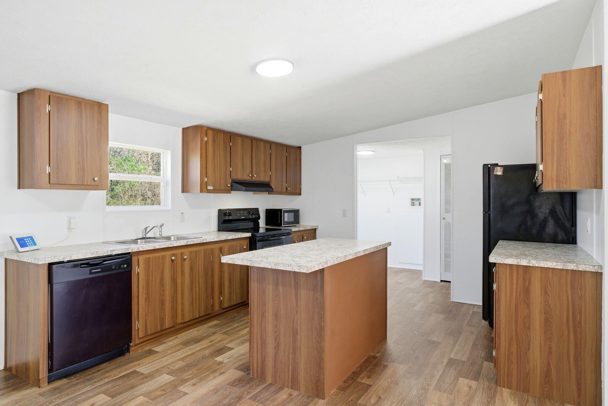 730 Well Line Road Cantonment, FL 32533 - Photo 10 of 36 13-web-or-mls-730-well-line-rd