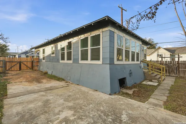$439,900 | 314 West Highland Boulevard, San Antonio, TX 78210