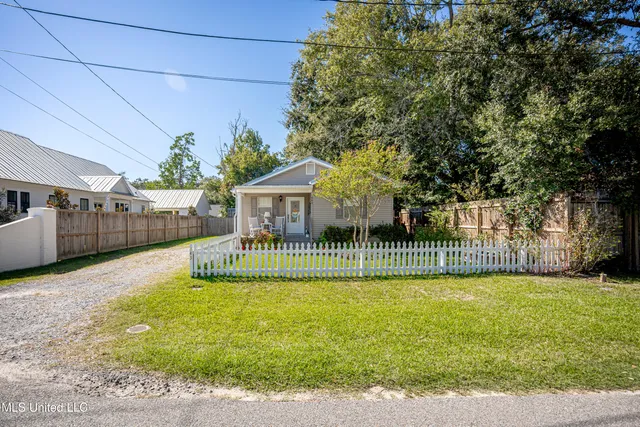$398,000 | 443 Bills Avenue, Ocean Springs, MS 39564