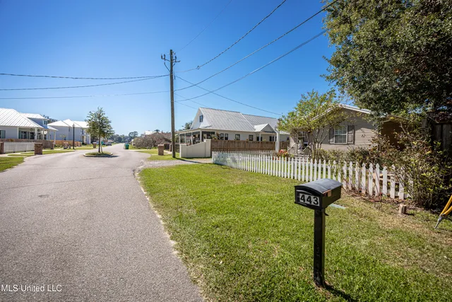 $398,000 | 443 Bills Avenue, Ocean Springs, MS 39564