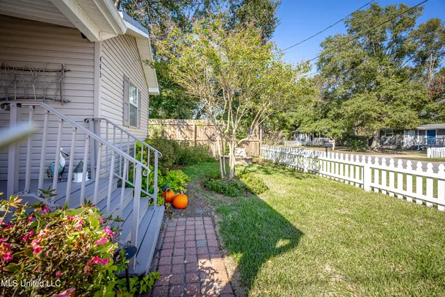 $398,000 | 443 Bills Avenue, Ocean Springs, MS 39564