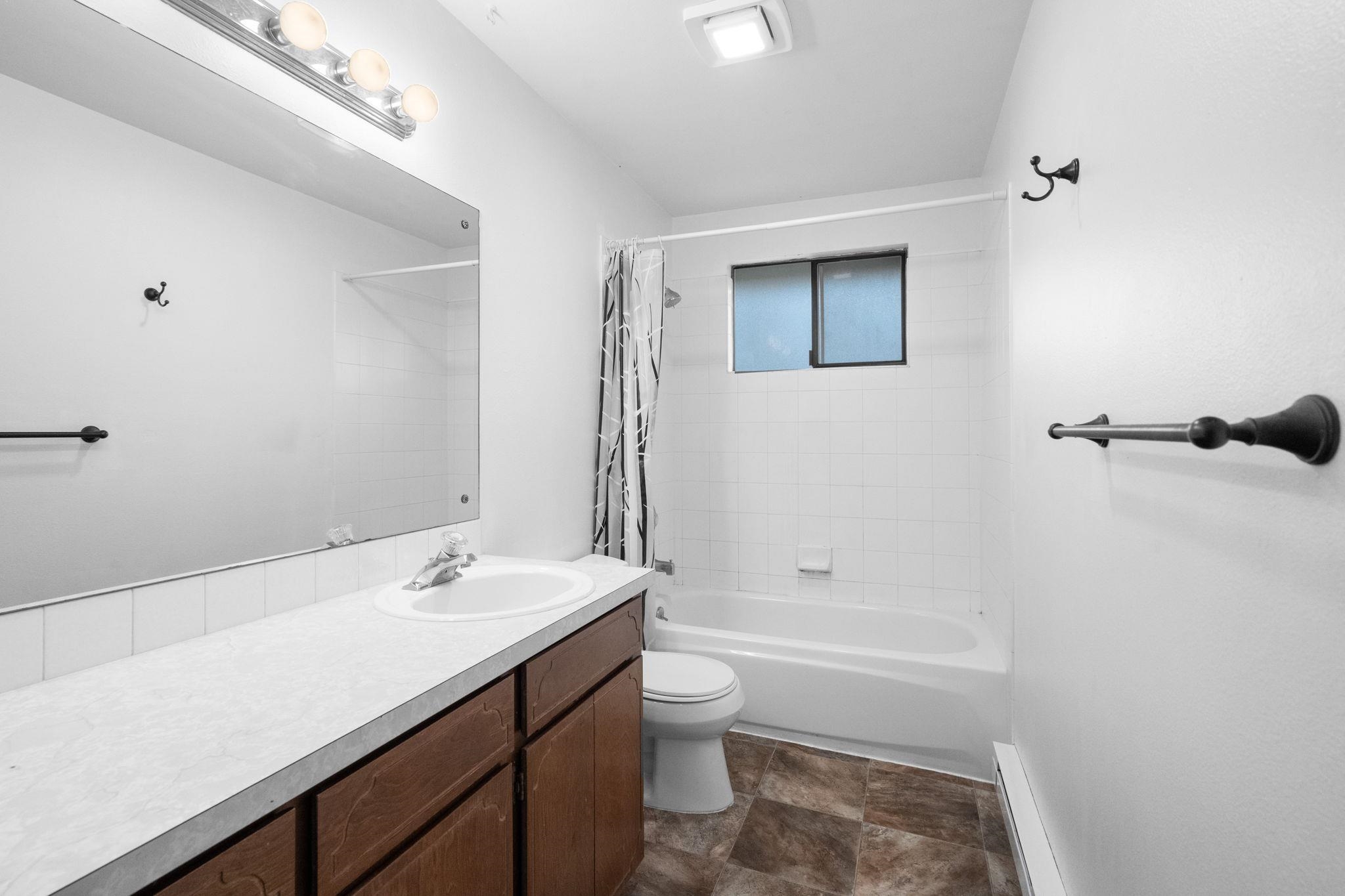 1018 South Robinhood Street, Unit 1020 S ROBINHOOD ST Spokane Valley, WA 99206 - Photo 9 of 25