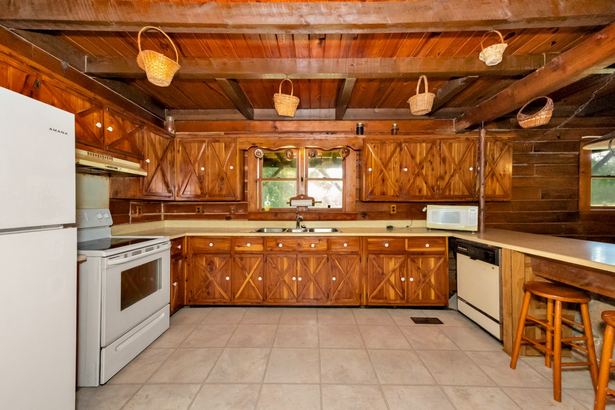 3202 Pleasant Ridge Road Goodspring, TN 38460 - Photo 12 of 48 Gallery Image 12