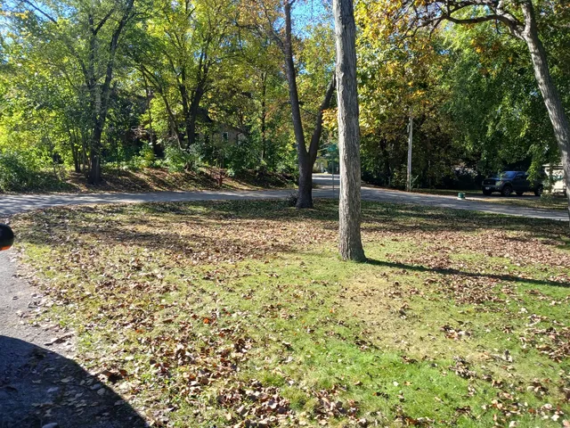 $196,000 | 112 Hazel Court, Island Lake, IL 60042