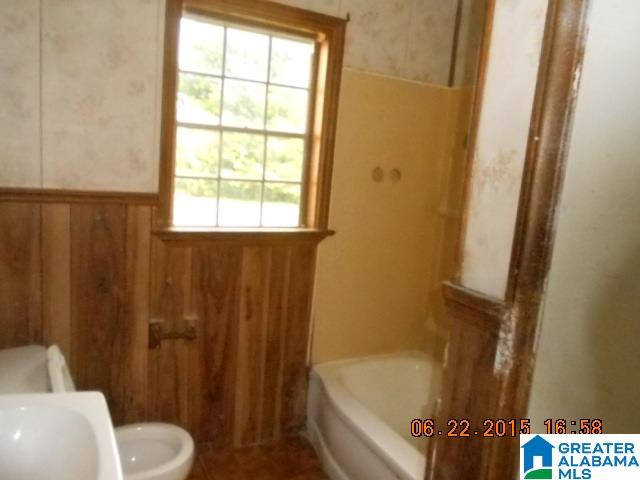 937 8th Street Pleasant Grove, AL 35127 - Photo 6 of 12