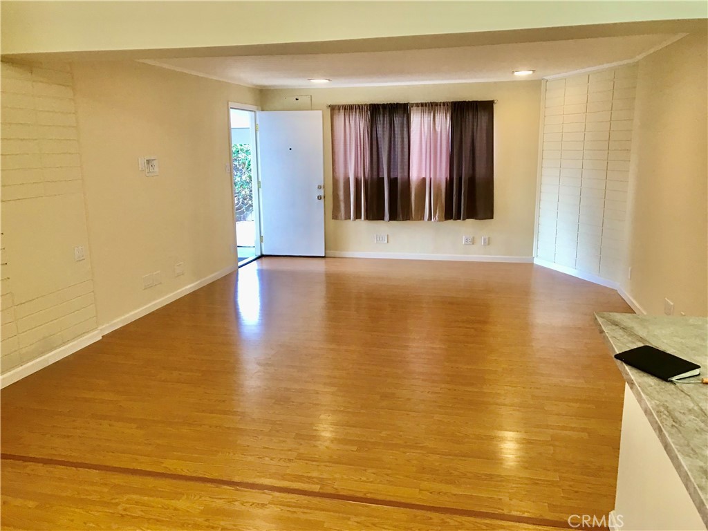 519 Santa Maria Road Arcadia, CA 91007 - Photo 3 of 10 Family room entry from Carport