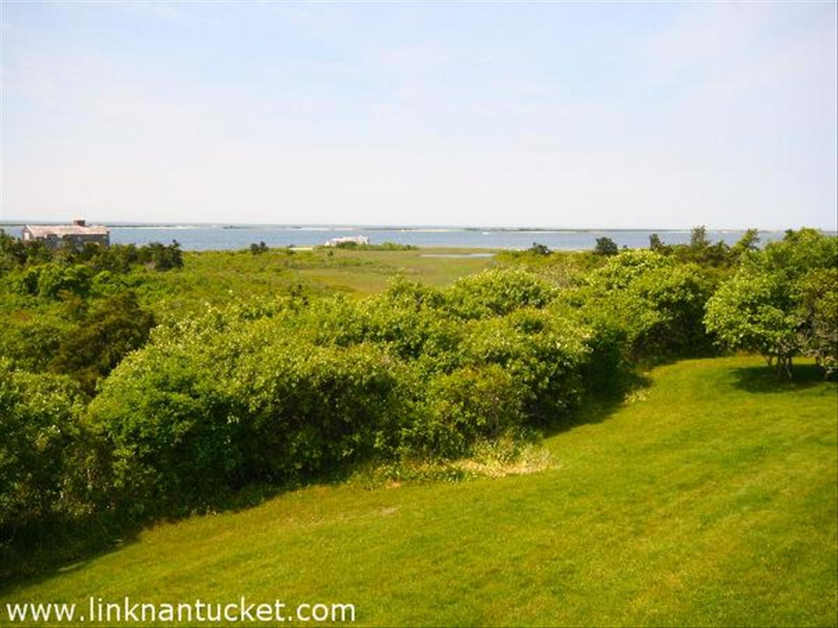 28 Gardner Road Nantucket, MA 02554 - Photo 4 of 13 Gallery Image 4