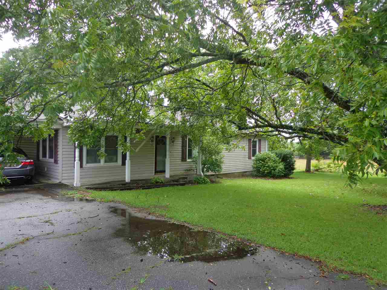 780 2 Mile Creek Road Enoree, SC 29335 - Photo 1 of 10