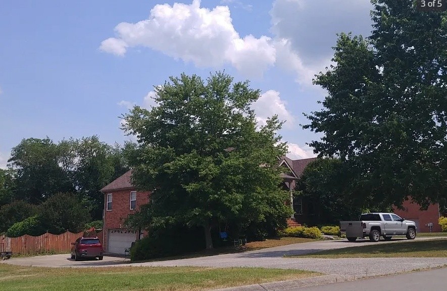 1812 Pointe Court Lebanon, TN 37087 - Photo 5 of 25 a car parked on the side of the road