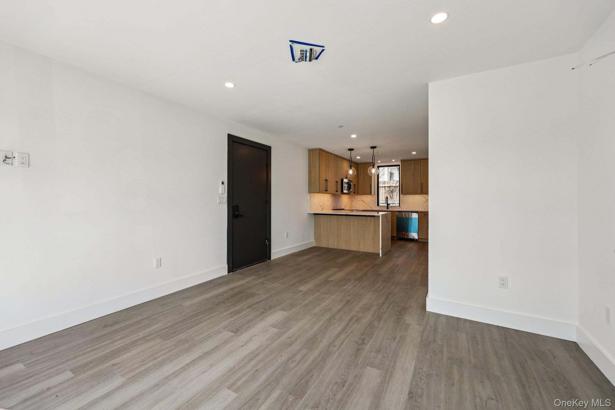 325 Manville Road, Unit 202 Pleasantville, NY 10570 - Photo 12 of 38